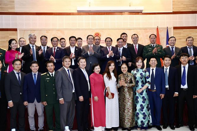 Thủ tướng Phạm Minh Chính gặp gỡ kiều bào Việt Nam tại Campuchia ảnh 3