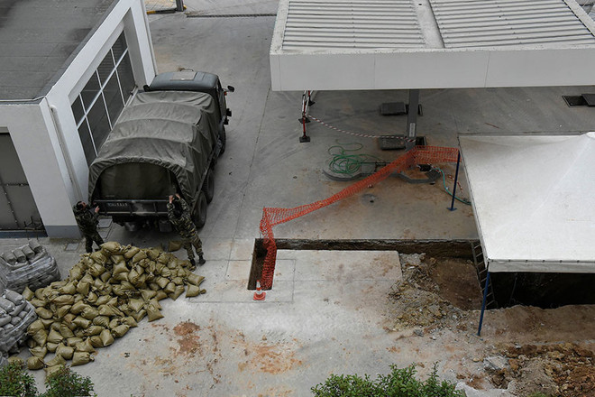 Hy Lạp sơ tán 72.000 người để tháo gỡ quả bom thời Thế chiến 2 ảnh 1