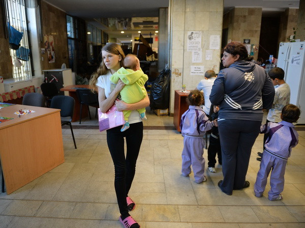 Gần 19.000 người dân Ukraine đã chạy tị nạn sang Nga ảnh 1