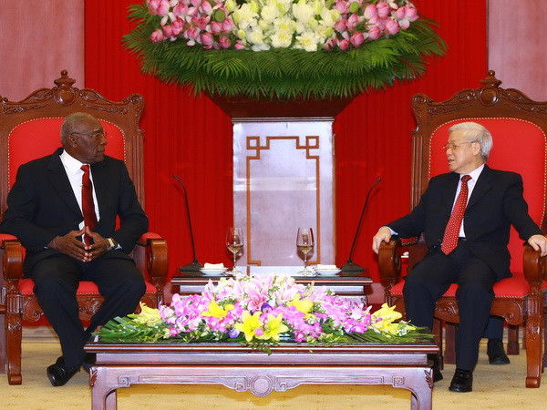 Cuba quyết tâm tăng cường quan hệ đặc biệt với Việt Nam ảnh 1