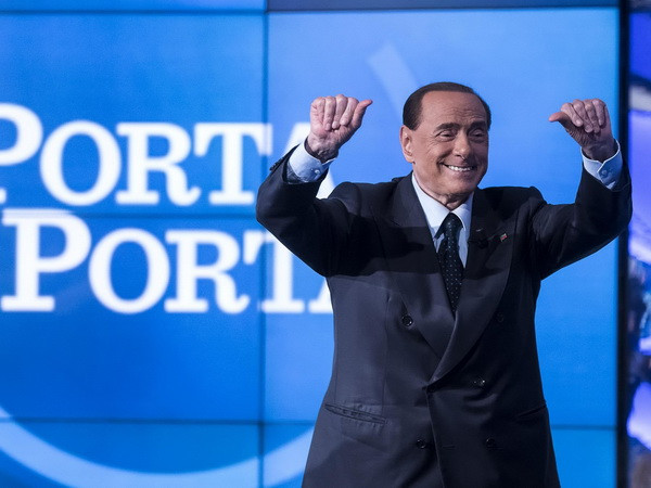 Italy: Ông Berlusconi bác khả năng liên minh với cựu Thủ tướng Renzi ảnh 1