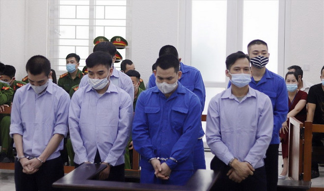 Phạt tù nhóm giang hồ cưỡng đoạn tài sản của chủ doanh nghiệp ảnh 1