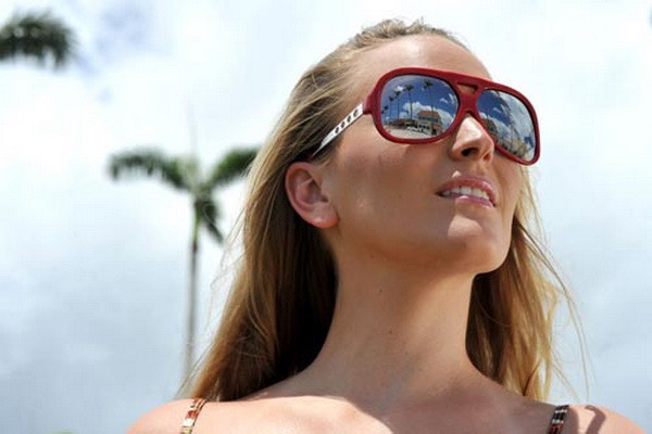 Bật mí các bí quyết chăm sóc vùng da quanh mắt ảnh 1