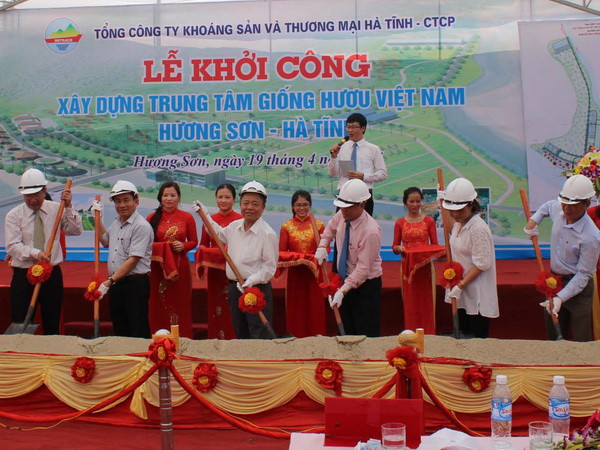 Khởi công xây dựng Trung tâm giống hươu Việt Nam tại Hà Tĩnh ảnh 1