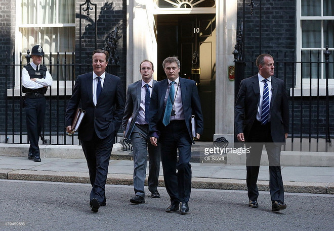 Chính trị gia Anh ​muốn thành thủ tướng phải công khai đóng thuế ảnh 1