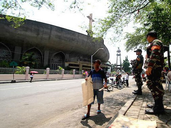 (Nguồn: thenews.com.pk) 12 người Philippines bị thương tại vụ nổ ngoài nhà thờ Công giáo ảnh 1