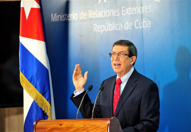 Bộ trưởng Ngoại giao Bruno Rodríguez phát biểu tại một cuộc họp báo. (Ảnh: Lê Hà/TTXVN) Cuba cáo buộc Mỹ tiếp tục hạn chế nới lỏng lệnh cấm vận ảnh 1