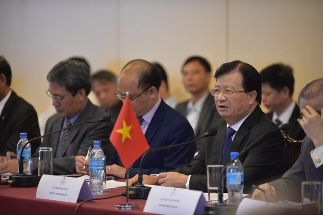 Phó Thủ tướng Trịnh Đình Dũng hội kiến Thủ tướng Tanzania ảnh 1