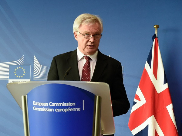 Vấn đề Brexit: Khẩu chiến giữa giới chức Anh và Liên minh châu Âu ảnh 1