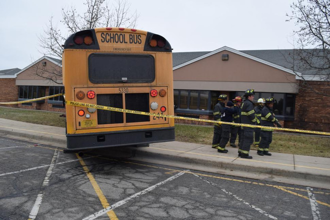 Xúc động hiệu trưởng xả thân cứu nhiều học trò khỏi xe buýt mất lái ảnh 2