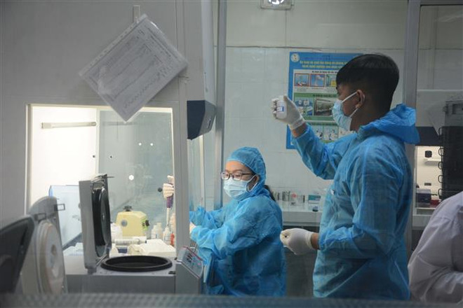Các địa phương chuẩn bị sẵn sàng nguồn lực xét nghiệm COVID-19 tại chỗ ảnh 1
