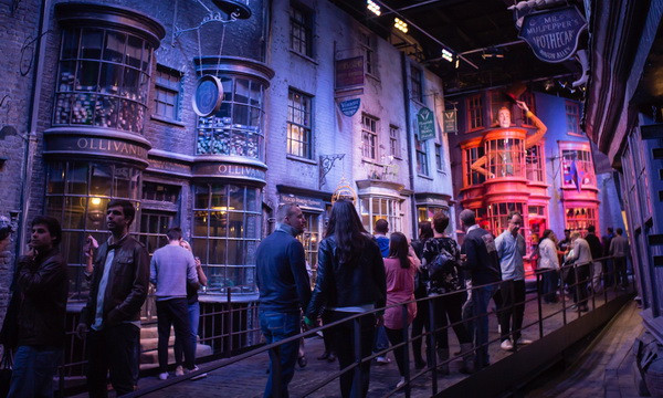 Harry Potter và Sherlock Holmes là tâm điểm năm du lịch 2017 của Anh ảnh 1