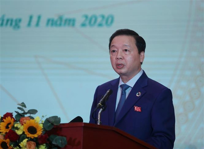 Bộ trưởng Bộ Tài nguyên và Môi trường Trần Hồng Hà. (Ảnh: Danh Lam/TTXVN) Tài nguyên-môi trường dần trở thành ngành kinh tế quan trọng ảnh 1