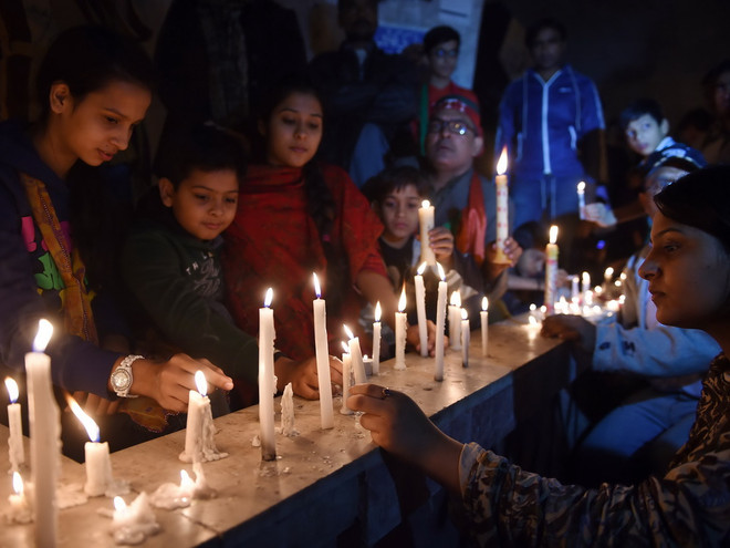 Việt Nam lên án các hoạt động khủng bố dưới mọi hình thức ảnh 1