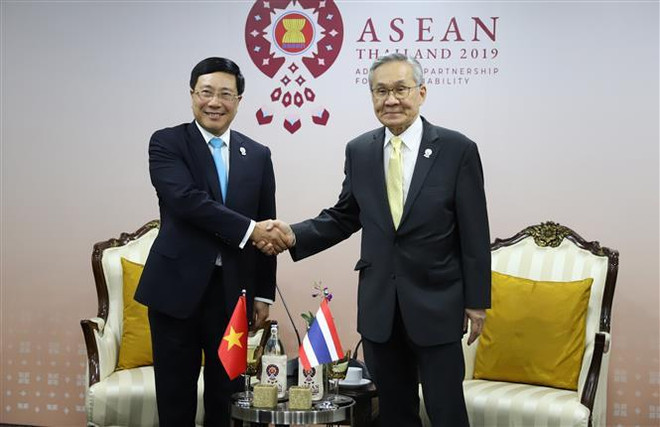 Việt Nam tham dự các Hội nghị đa phương, song phương tại AMM-52 ảnh 4