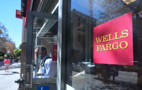 Wells Fargo cắt thưởng cán bộ quản lý sau bê bối lập tài khoản khống ảnh 1
