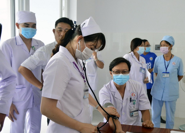 Các địa phương tiếp tục triển khai tiêm vaccine phòng COVID-19 ảnh 2