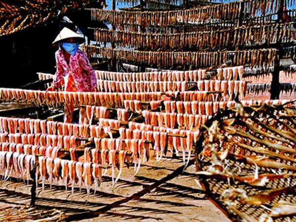 Chứng nhận đăng ký nhãn hiệu tập thể "Cá khoai Cái Đôi Vàm-Cà Mau" ảnh 1