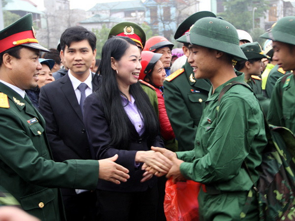 Trao quyết định của Bộ Chính trị về nhân sự tỉnh Vĩnh Phúc ảnh 1