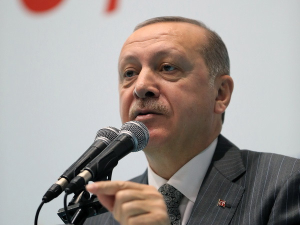 Trực thăng quân sự Thổ Nhĩ Kỳ bị bắn hạ trong chiến dịch của Ankara ảnh 1