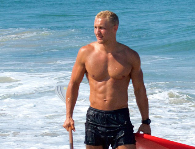 Tân binh tự sát vì chương trình huấn luyện SEAL quá khó ảnh 1