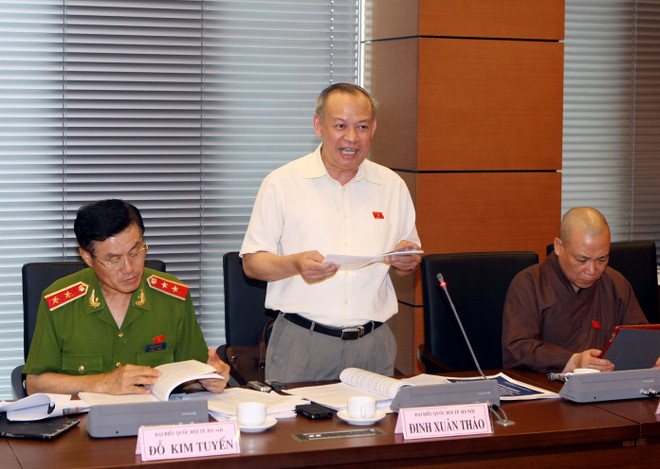 Đại biểu Quốc hội thảo luận biện pháp chống việc bức cung, nhục hình ảnh 1