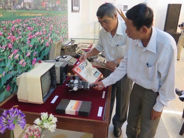 Bảo tàng Báo chí Việt Nam nhận trên 4.000 hiện vật báo chí ảnh 1