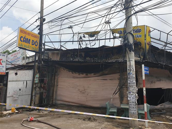 Vụ cháy ở Bình Dương: Nghi án người tình sát hại hai mẹ con rồi tự sát ảnh 1