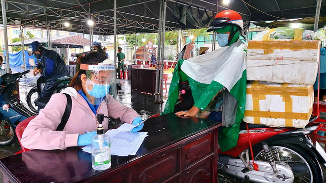 Bảy phân luồng cho các phương tiện lưu thông khu vực phía Nam ảnh 2