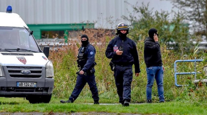 Pháp trục xuất nhà ngoại giao Iran liên quan âm mưu đánh bom bất thành ảnh 1