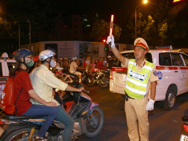 Hà Nội phân luồng để xây dựng cầu Phú Thứ và đường Kim Giang ảnh 1