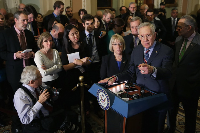 Tổng thống Mỹ sẽ ký dự luật chính sách quốc phòng sửa đổi ảnh 1