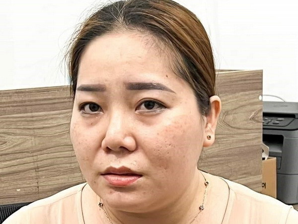 Cần Thơ: Bắt đối tượng cầm đầu nhóm thiếu nữ đòi nợ thuê ảnh 1