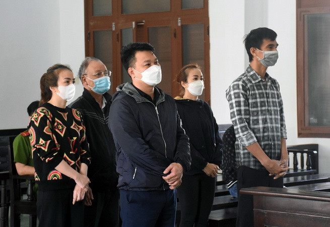 Phú Yên: Phạt tù đối tượng lừa chạy án, chiếm đoạt tài sản ảnh 1