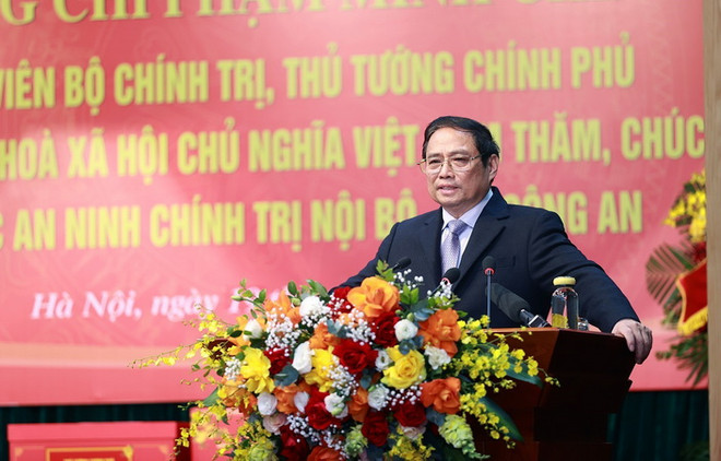 Thủ tướng kiểm tra, chúc Tết lực lượng Công an và Quốc phòng trực Tết ảnh 3