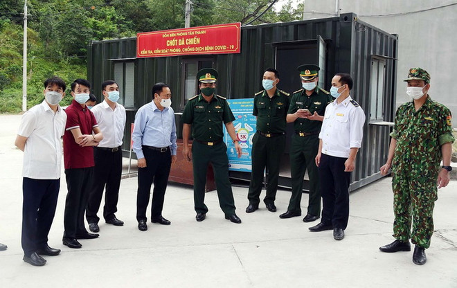 Cách ly 73 người liên quan đến ca mắc xuất cảnh qua Cửa khẩu Hữu Nghị ảnh 1