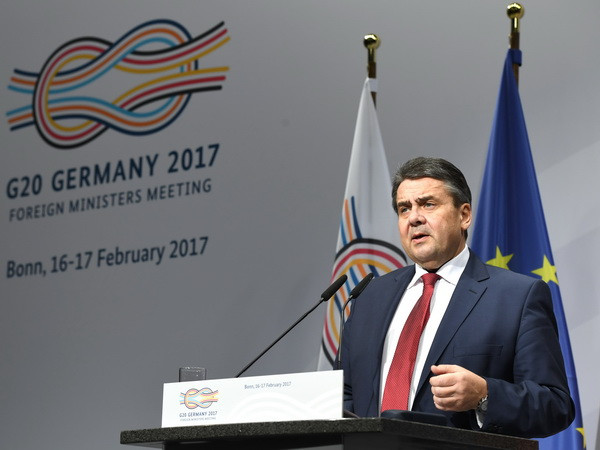 Đức đang gặp khó trong việc tăng chi tiêu cho quốc phòng ảnh 1