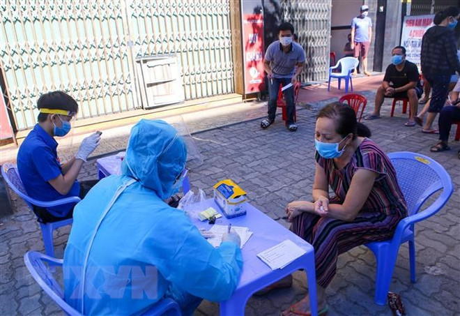 Đà Nẵng: Phạt "kịch khung" với người cách ly ở nhà vi phạm phòng dịch ảnh 1