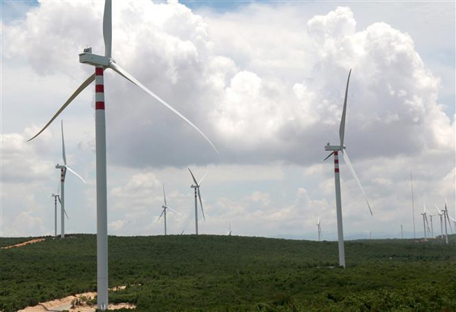Yêu cầu đàm phán giá điện gió, điện Mặt Trời chuyển tiếp trước 31/3 ảnh 1