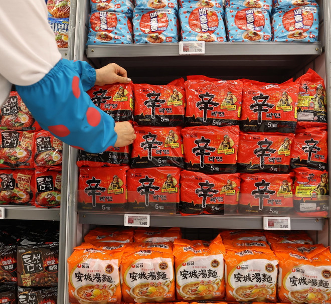 Giá mỳ ăn liền tại Hàn Quốc tăng lên mức cao nhất kể từ năm 2009 ảnh 1