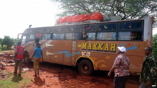 Kenya: Phiến quân Al-Shabab tấn công xe buýt, bắt cóc toàn bộ khách ảnh 1