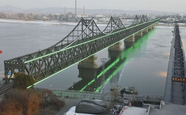 Trung Quốc và Triều Tiên có dấu hiệu nối lại hợp tác kinh tế ảnh 1