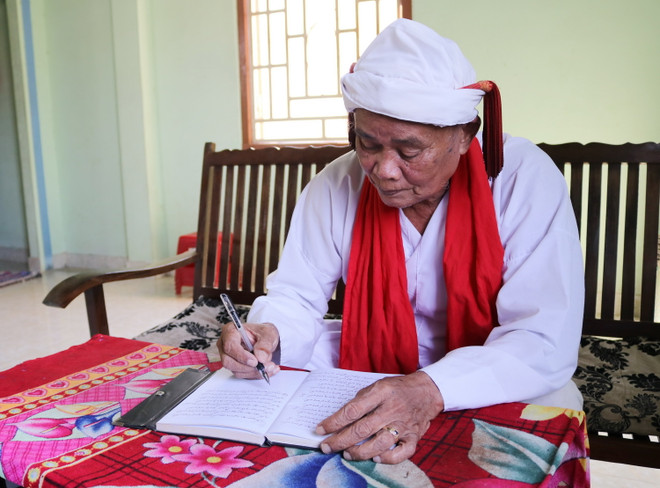 Cả sư Đổng Bạ - Người tạo niềm tin son sắt giữa ý Đảng và lòng dân ảnh 1