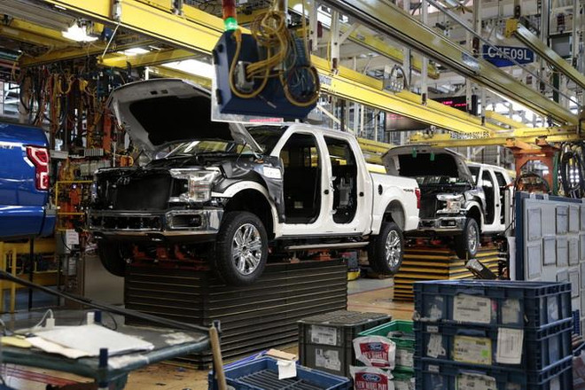Một dây chuyền lắp ráp xe của hãng Ford ở Dearborn, bang Michigan. (Ảnh: AFP/TTXVN) Hãng Ford đẩy mạnh hoạt động tại thị trường Trung Quốc ảnh 1