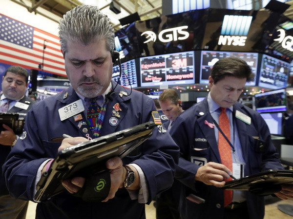 Chứng khoán Mỹ khép phiên giao dịch ngày 11/1 trong sắc xanh ảnh 1