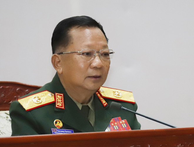 ttxvn_2308_viet lao ghep tang (3).jpg