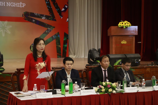 Tháo gỡ khó khăn về chính sách để DN vượt qua tác động do dịch ảnh 2