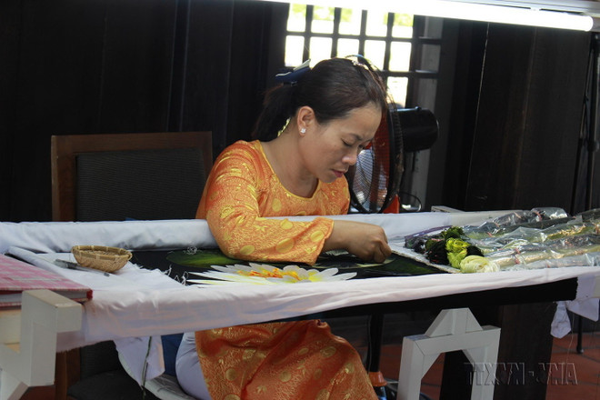 [Photo] Ngày quốc tế phụ nữ 8/3: Những bông hoa “giữ lửa” nghề ảnh 9