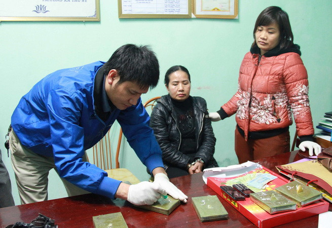 Hưng Yên: Bắt quả tang một đối tượng vận chuyển 5 bánh heroin ảnh 1