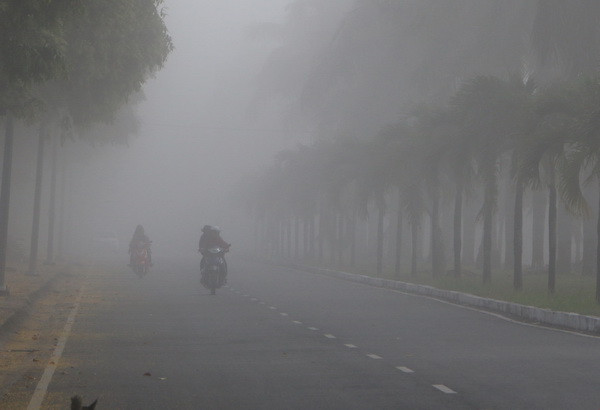 Cảnh báo gió giật cấp 8 trên vùng biển ngoài khơi Trung Bộ và Nam Bộ ảnh 1